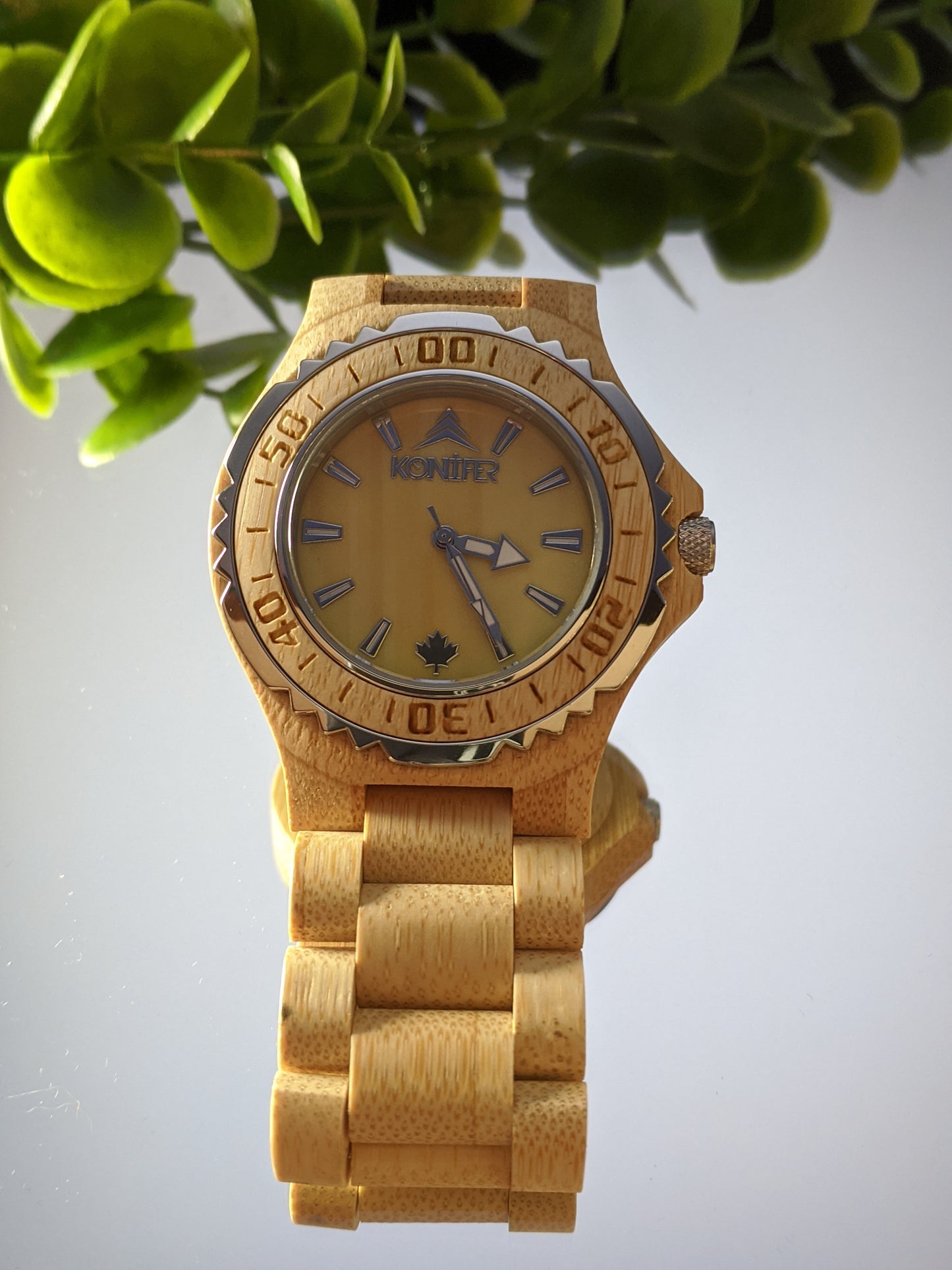 Konifer Watch