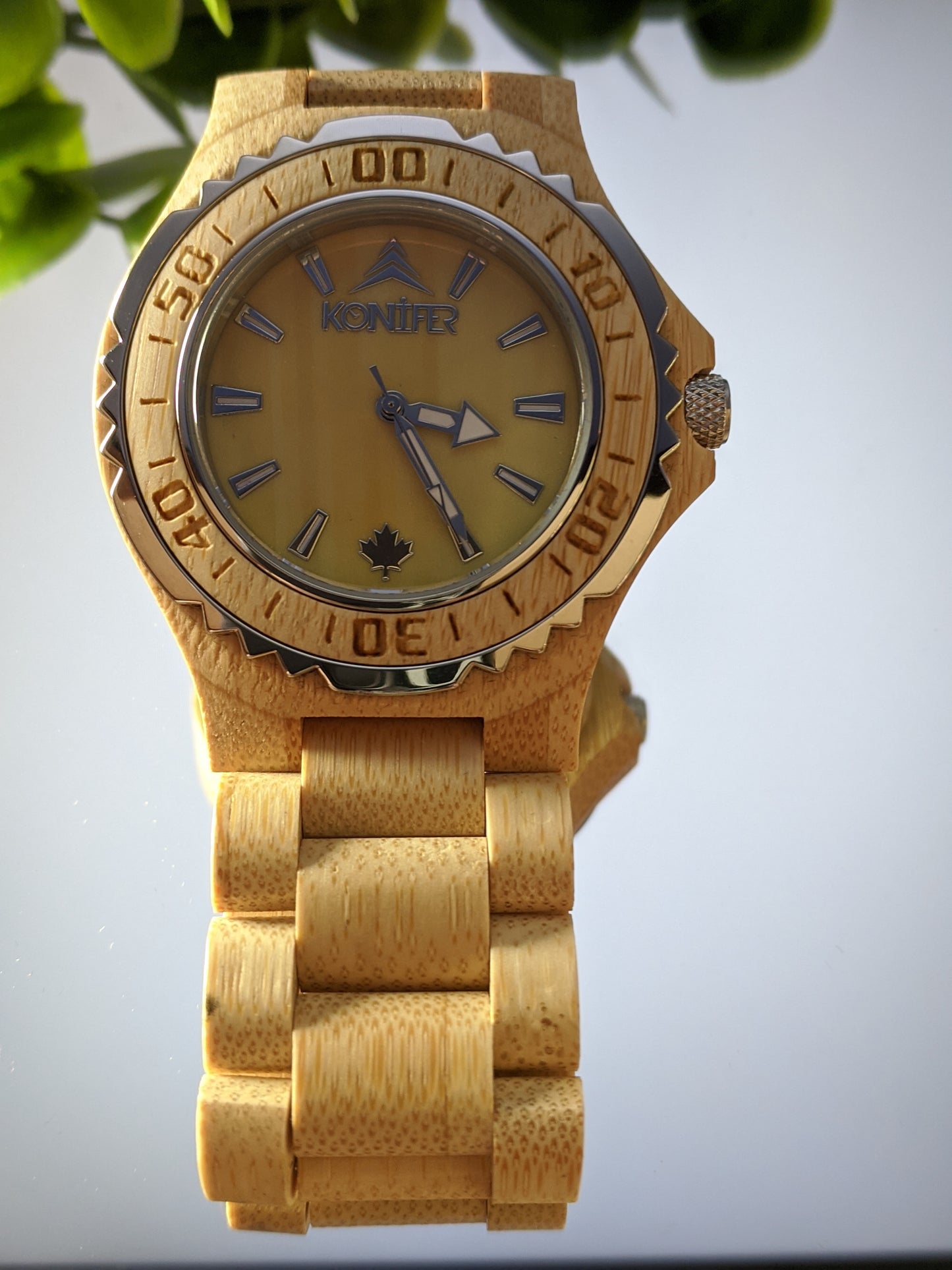 Konifer Watch
