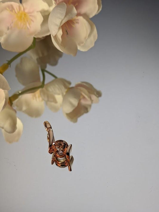 Loose Pendant