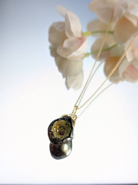 Galatea 14kt YG Green Diamond Pendant